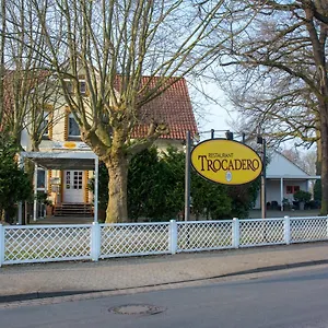 Zajazd Restaurant Trocadero