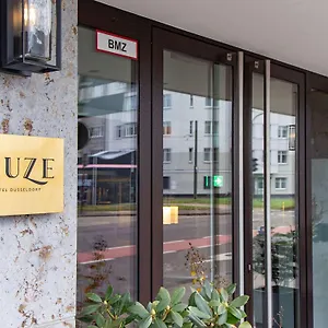 Muze - Handwritten Collection 4*, Düsseldorf Almanya