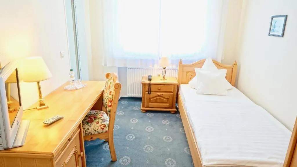 Hotel Alpha Ανόβερο 3*,