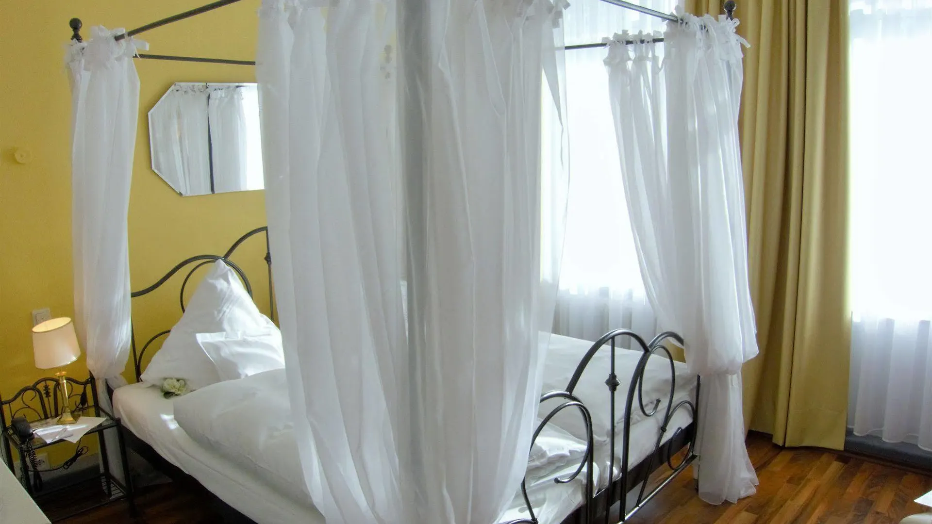 Hotel Alpha Ανόβερο